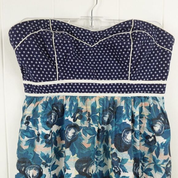 Urban Outfitters Kimchi Blue Strapless Floral Dress Size 6 - Picture 3 of 10